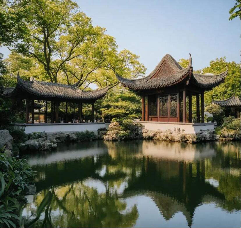 龙岩祸兮餐饮有限公司